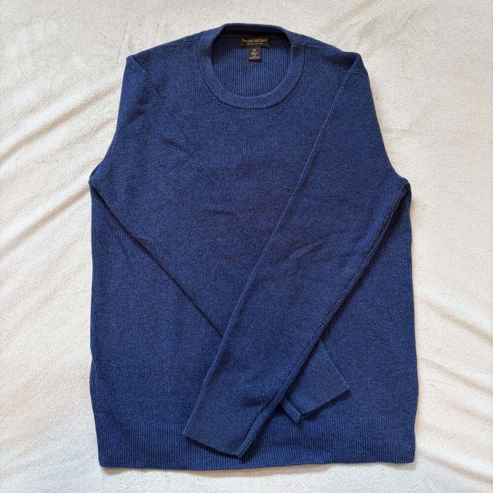 Banana Republic dark blue sweater